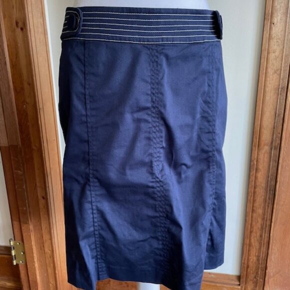 LILLY PULITZER Navy Button Accent 8 Panel Skirt Pink Label 4 - Picture 2 of 16